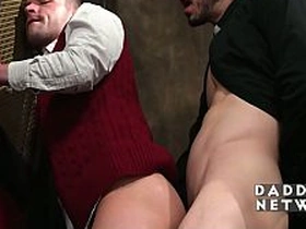 神父的淫穴新世界，展开了 chinese happy-go-lucky admass thug porn