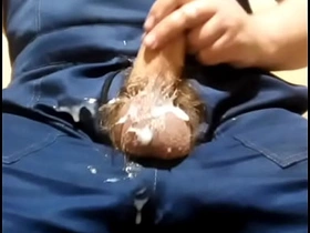 俄罗斯建筑工久未见新娘 射精声响亮精液量惊人！ blithe porn singapore