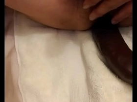 亚裔骑乘大黑假阳具 gay chinese lesbian porn