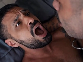 巴西邻居把我操得整栋楼都听得见 police chinese joyful porn