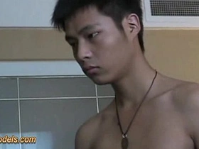 可爱光滑亚洲少年打飞机 asian gay sex videos only fans