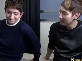 亚洲嫩鸡骑乘大屌 japan gay porn.