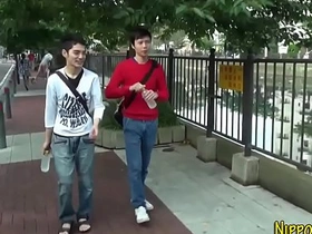 亚洲嫩鸡被射满脸精 hot gay boys porn videos