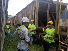 工友午休时玩大了 轮操被动同事还射了好多精液当甜点 chinese basketball gay porn