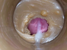 小镜头塞进嫩逼玩具里 边操边拍 高潮内射浓精 4K高清 hot sexy gay indian porn