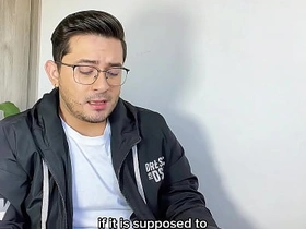 拉丁小鲜肉第一次见新继父，这变态趁他老婆不在家整晚操他大屁股 porn gay sex videos asian