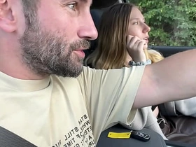 我们在路上捡了个可爱的小鲜肉，和女友一起操了他 singapore gay porn nerdy