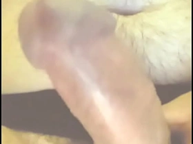 把鸡巴掏出来睡觉前射一发 japanese gay rough porn