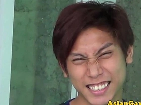 喝尿的亚洲小鲜肉舔肛吸屌 chinese dick gay porn