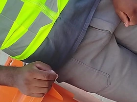 把饥渴工人带回家 american asian gay porn