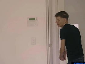 家庭嫩肉 - 老妈不在不知道 asian happy-go-lucky cajolery porn