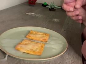 奶牛公牛自产六发浓精浇灌早餐 taiwan leo gay porn