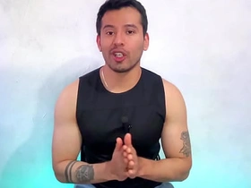 7-11大雕店员凌晨在仓库后门狂操弱气男店员·性爱实录 gay porn anime japan