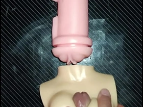 三人行Kissy与Dolly：从阴道到奶子！她们把我榨干了。 thailand teen gay porn