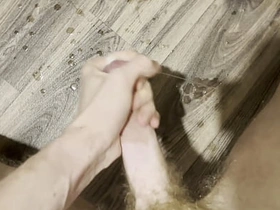 超大量射精！浓精爆射 瘦猴硬核自慰 4K 60帧第一视角 cheerful asian white porn