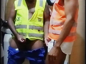 用假阳具玩工人的屁眼 gay massage porn chinese