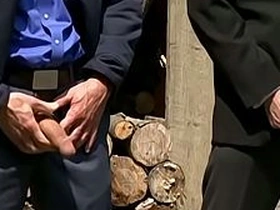 老爹性爱档案：熟男大卫·安东尼与特洛伊·丹尼尔斯户外狂操爆肛 xxx sex asian gay boys hd videos