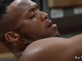 仓库同事跨种族基佬肛交 japanese happy-go-lucky porn squirt