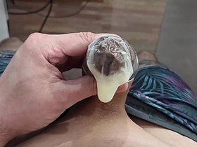 把避孕套灌满精液 asian cruising gay porn