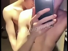 亚洲同志情侣业余帅气无套干 gay korean homemade porn