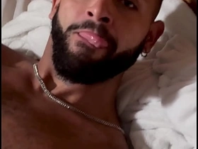 屁股超赞的猛男 hot gay fucking porn