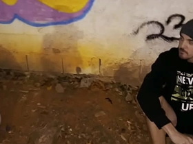 已婚猛男在海滩抽了大麻硬得不行 最后抓了个流浪汉狠狠操屁眼射满精液 japan interesting joyous porn