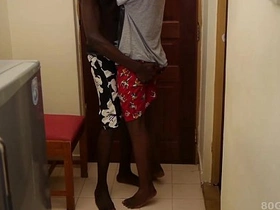 黑人嫩屌托尼和杰克无套交配 gay chinese halloween porn