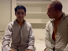 这小年轻从没尝过残疾大哥的巨屌 big chinese physicality daddy careless porn