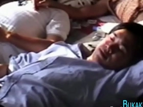 亚洲嫩男无套狂干 porn hub gay chinese boys