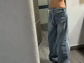 Chico Twink被两个大学邻居轮番享用 interracial asian gay porn